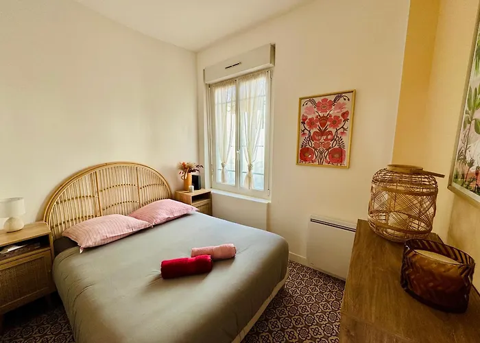 Au Coeur De La Ville, 2 Pieces Apartamento *